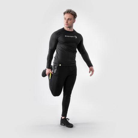 Hero Motion T-shirt Long Sleeve - Black