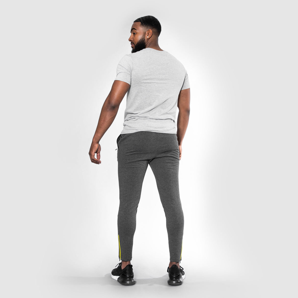 Essential Casual T-shirt - Grey
