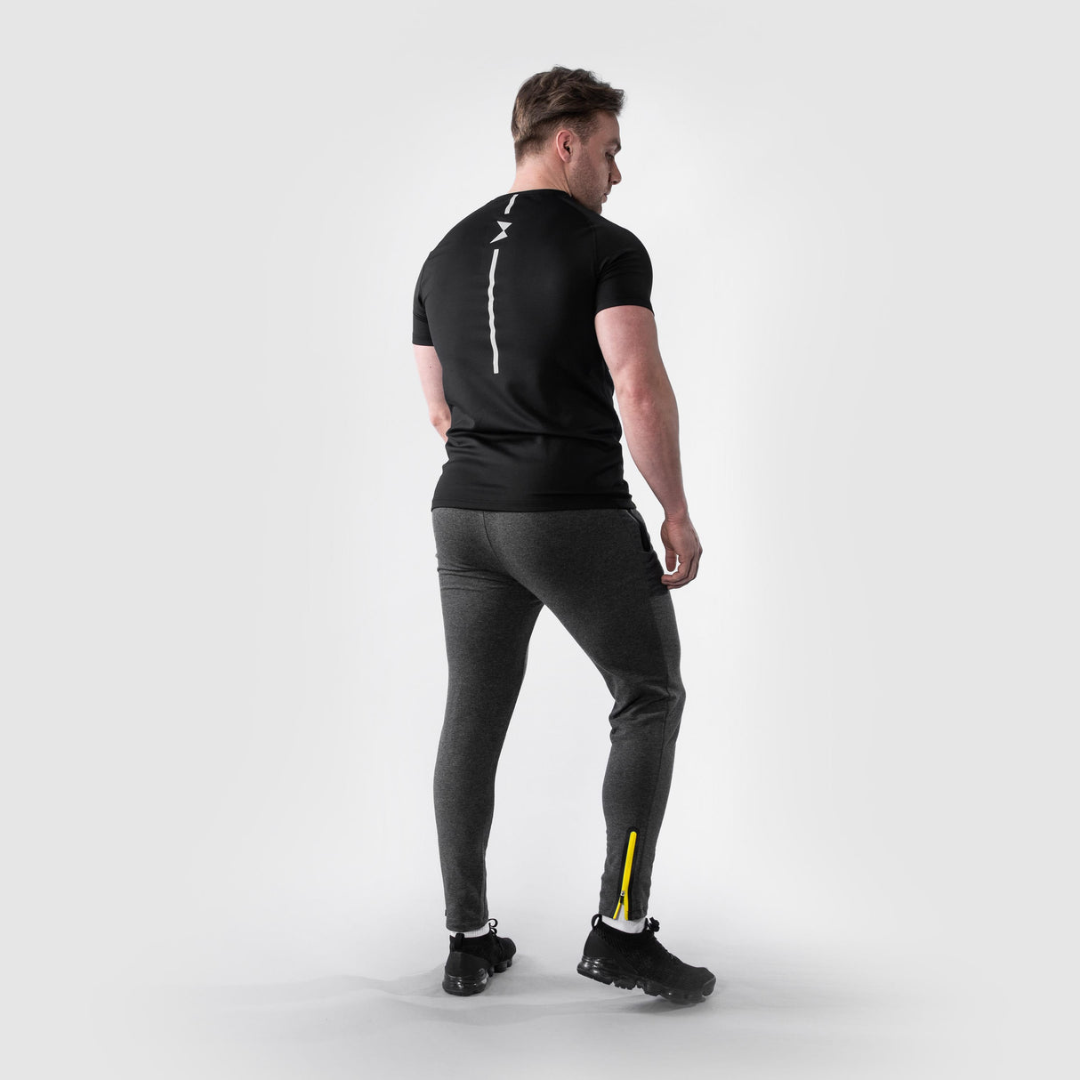 Hero Motion T-shirt - Black